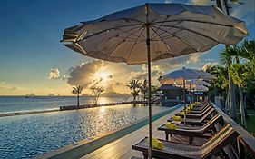 Islanda Hideaway Resort